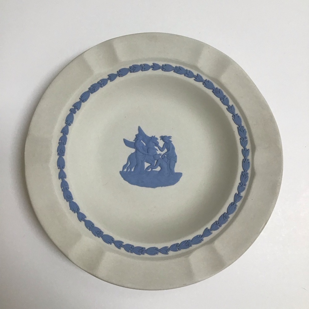 Wedgwood Jasperware Pegasus Ashtray Reverse Blue on Cream Vintage 7” England